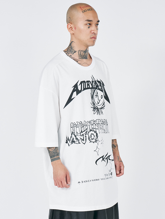 04TS25 Collage T-Shirt White
