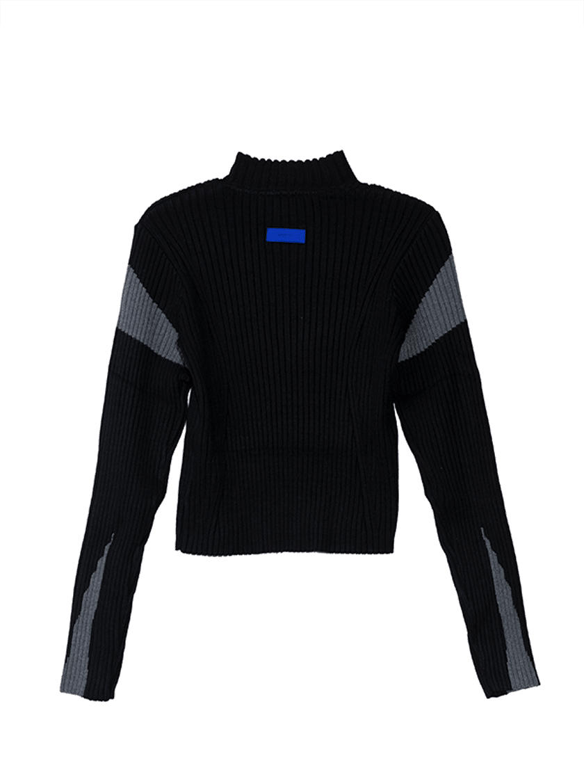 05KN04 Rib Zipper Sweater