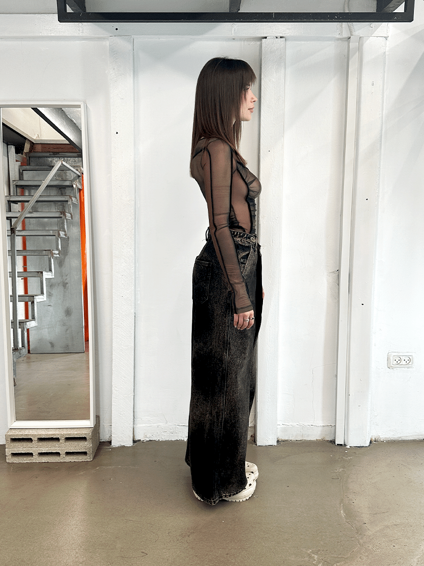 07LS13 Sheer L/S Top
