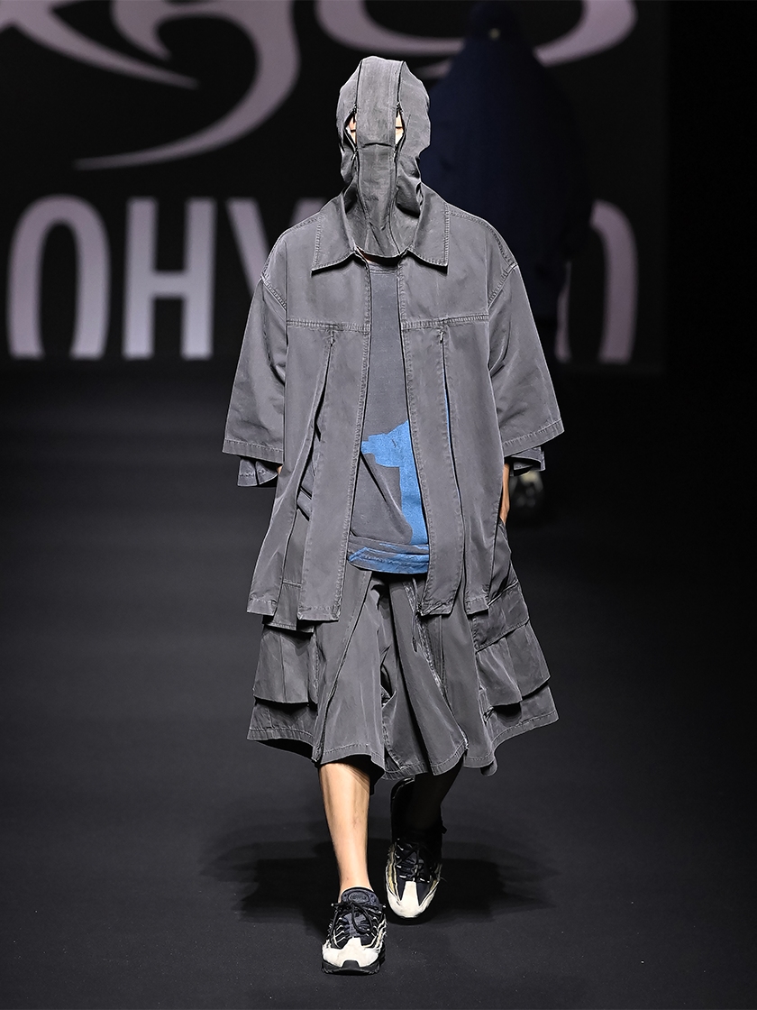 08ST07 Layered Zip-Up Shorts Gray