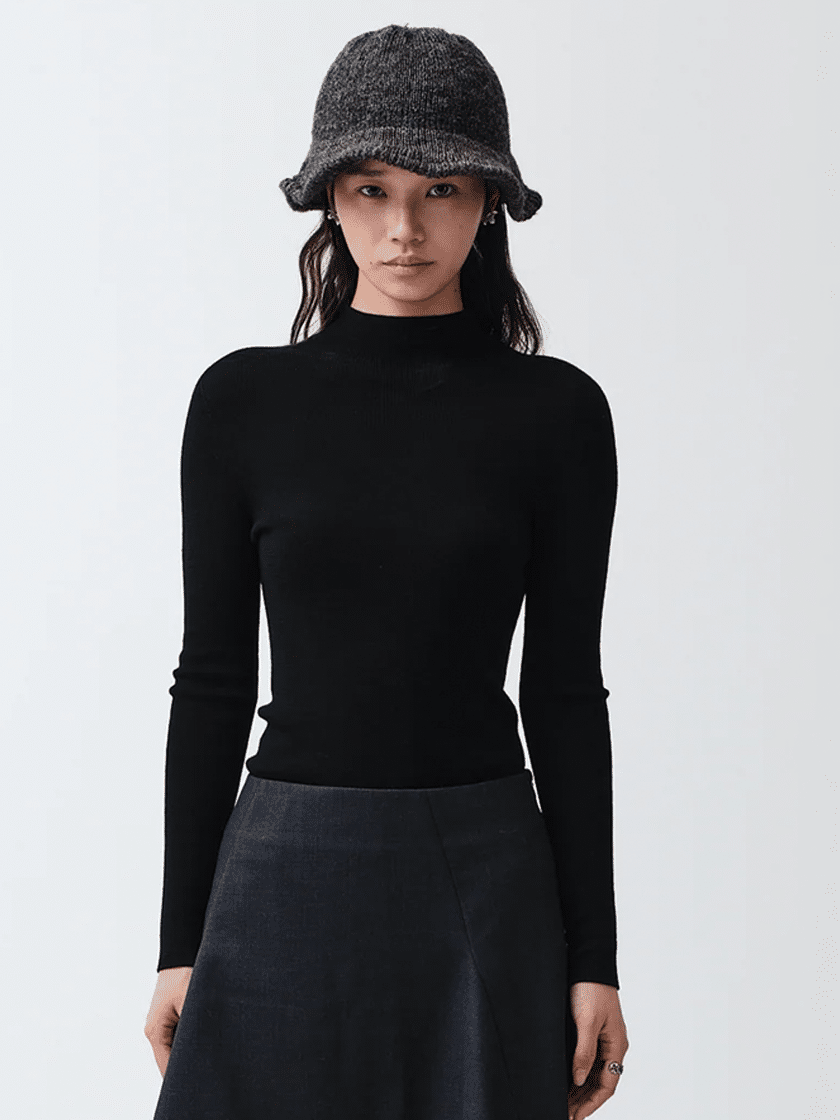 Biella Yarn Knit