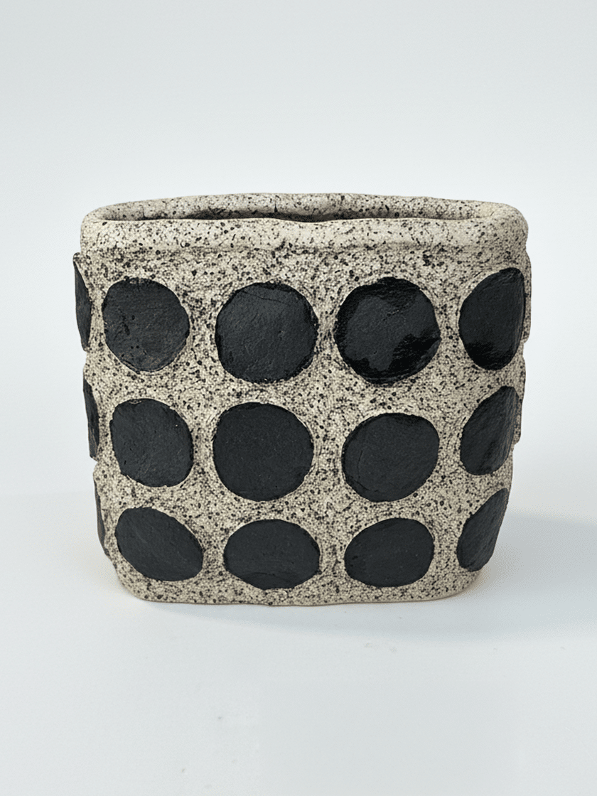 Pepper Vase Circle Matte