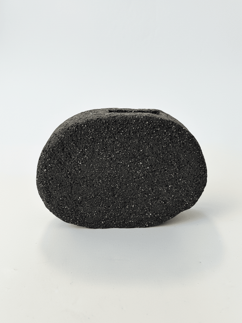 Small Pebble Vase Pepper Black