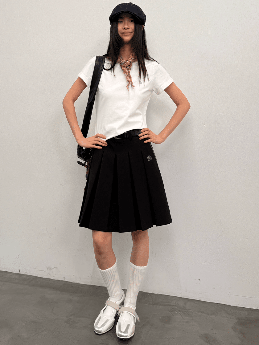 Pleated Short Skirt