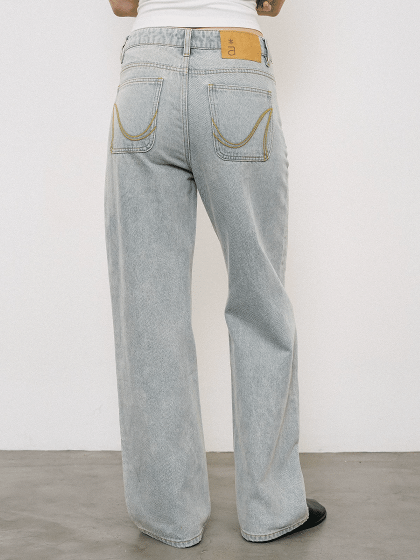 Straight Leg Ice Denim