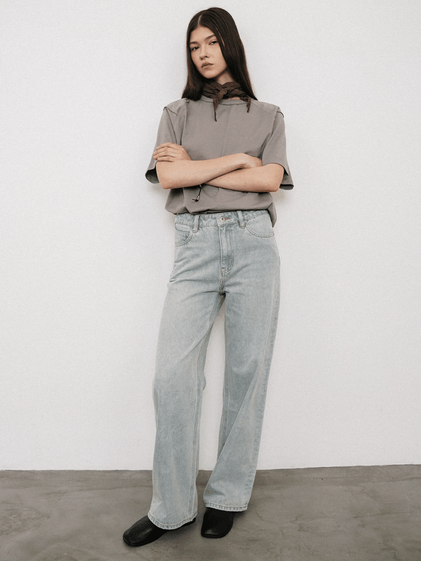 Straight Leg Ice Denim