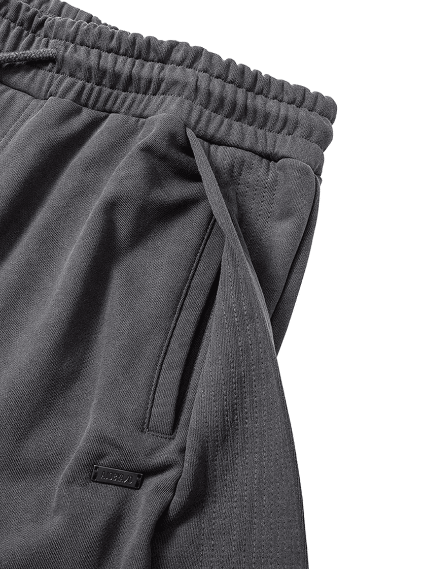 One Tuck Quilted Sweatpants Charcoal