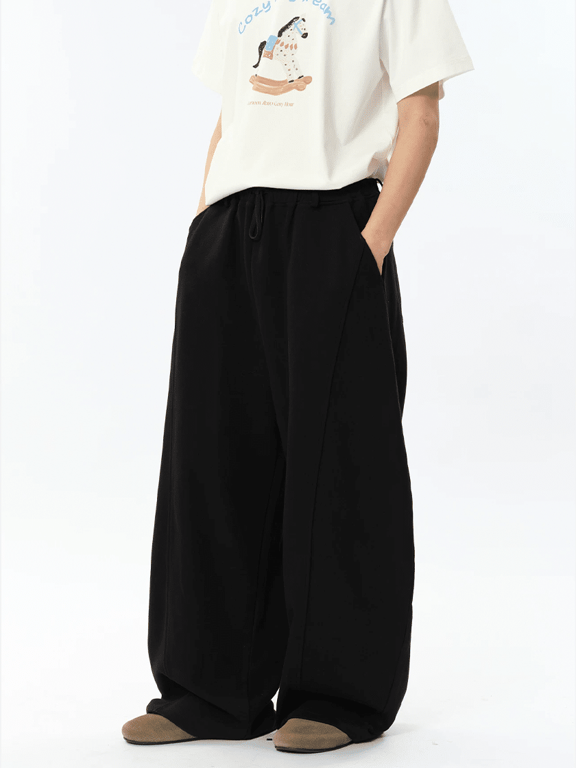 Curved Blade Sweatpants