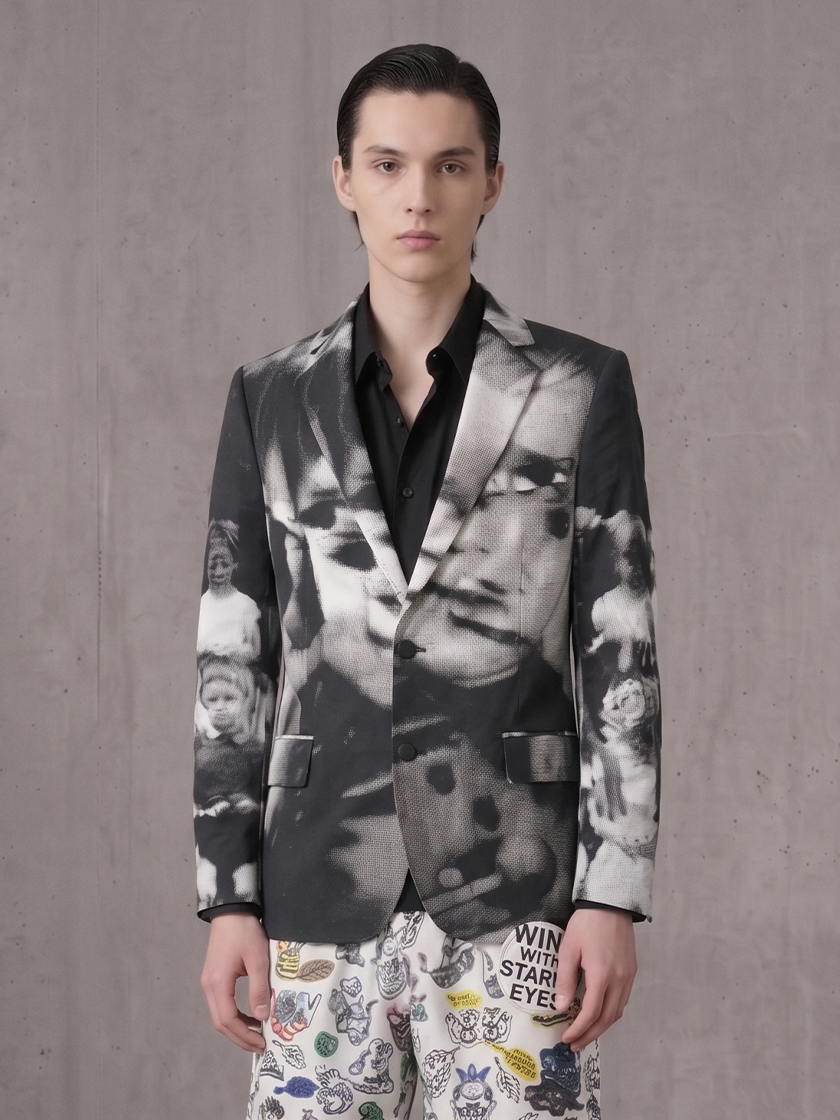 Sharp Blazer Glitch