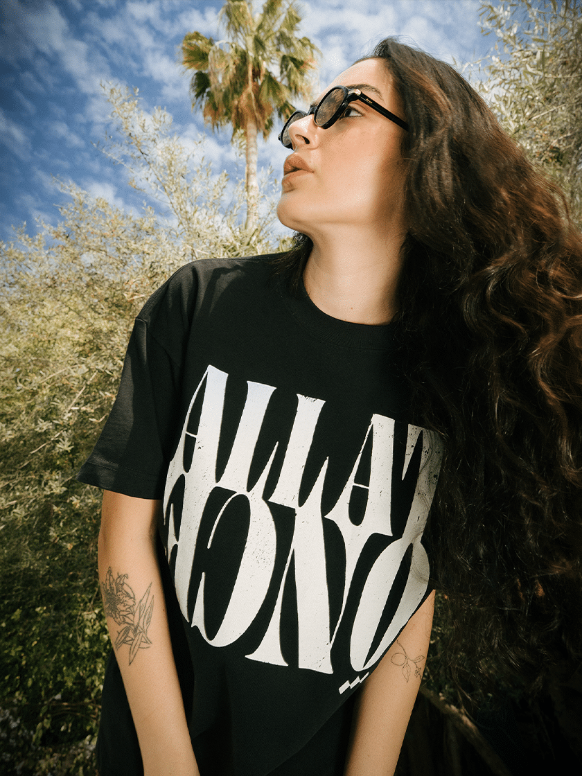 Wards Tee