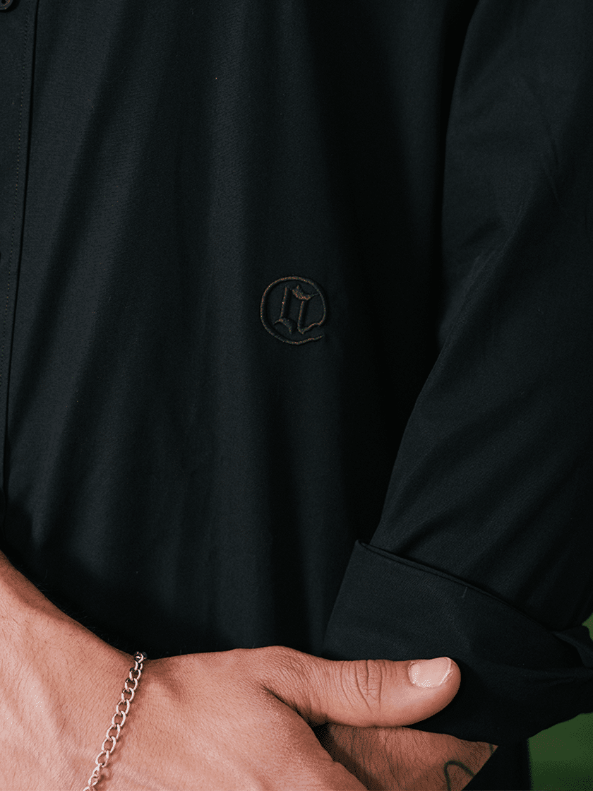 AAO Logo Shirt Black