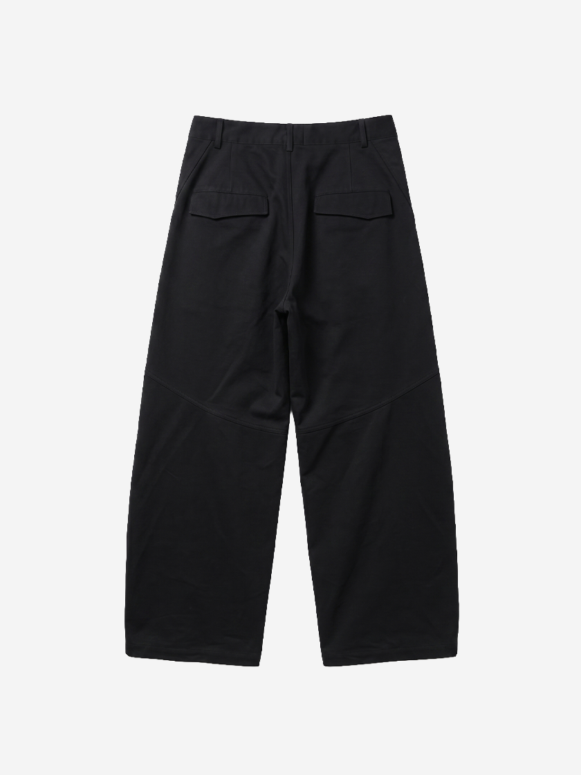 Pleats Cocoon Pants