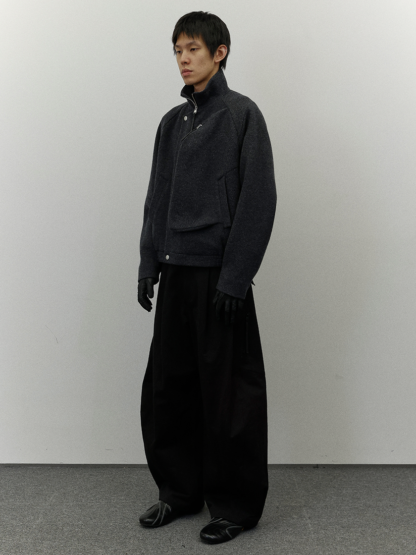 Pleats Cocoon Pants
