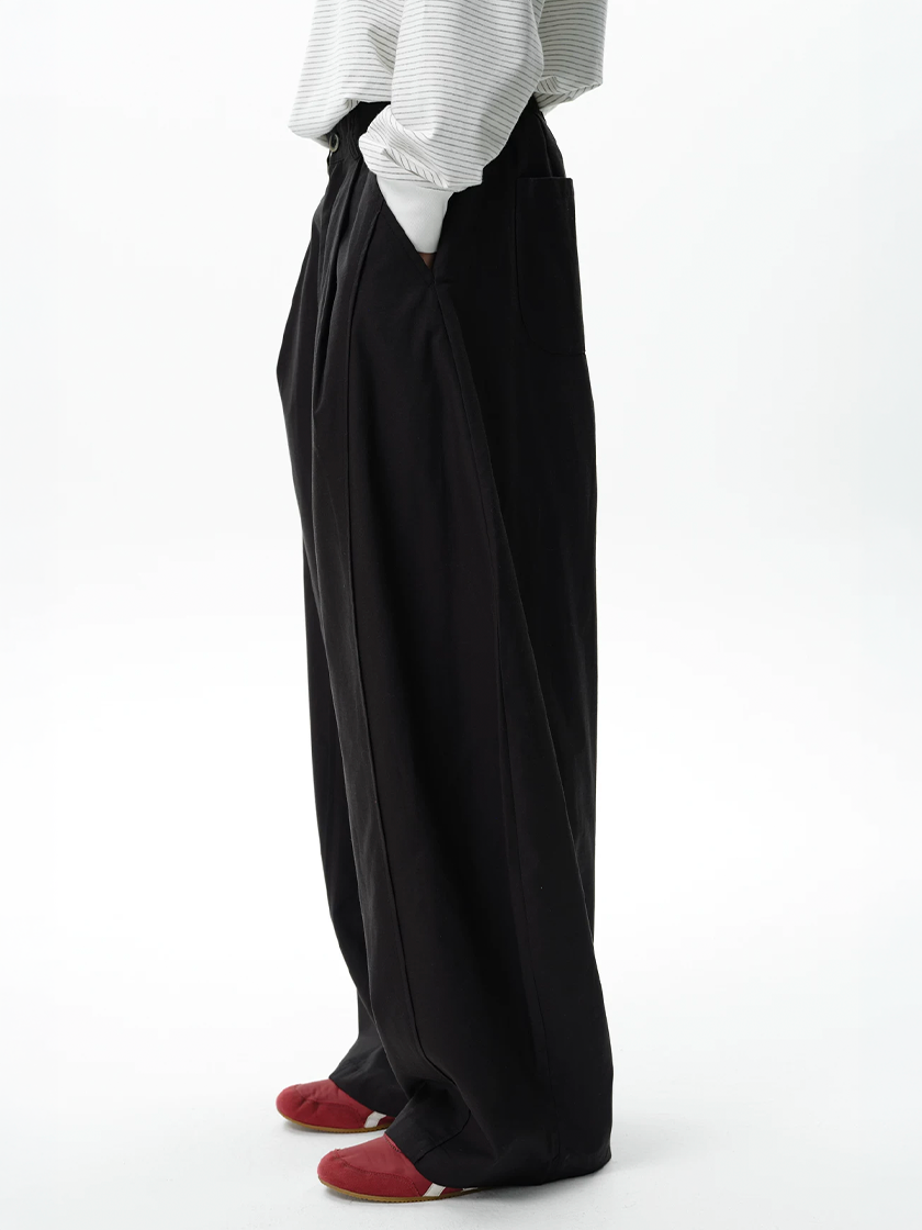 Oversized Curved Trousers Black