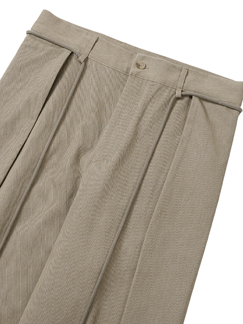 Cotton Twill One Tuck Pants Beige