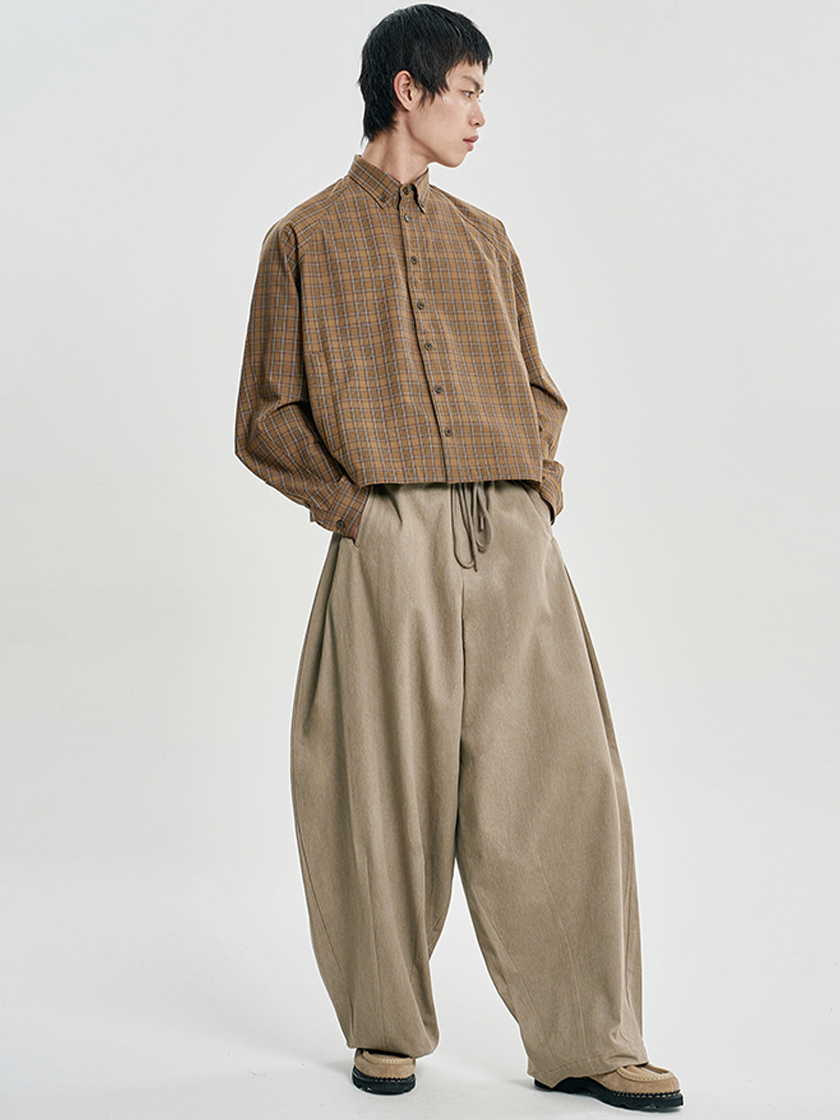 Cotton Twill One Tuck Pants Beige