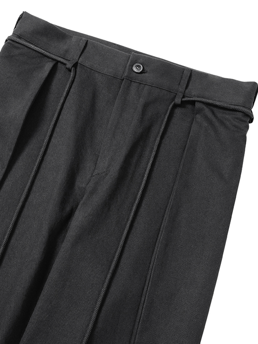 Cotton Twill One Tuck Pants Black