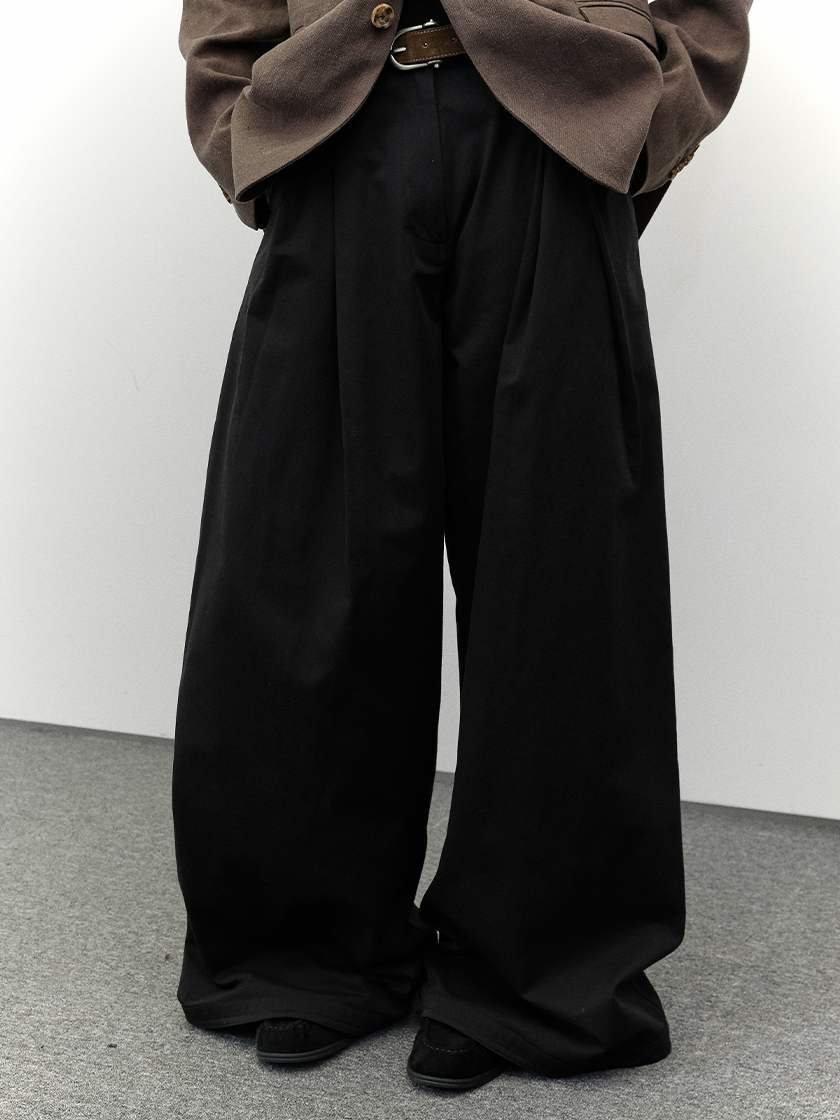Pleated Wide-Leg Pants