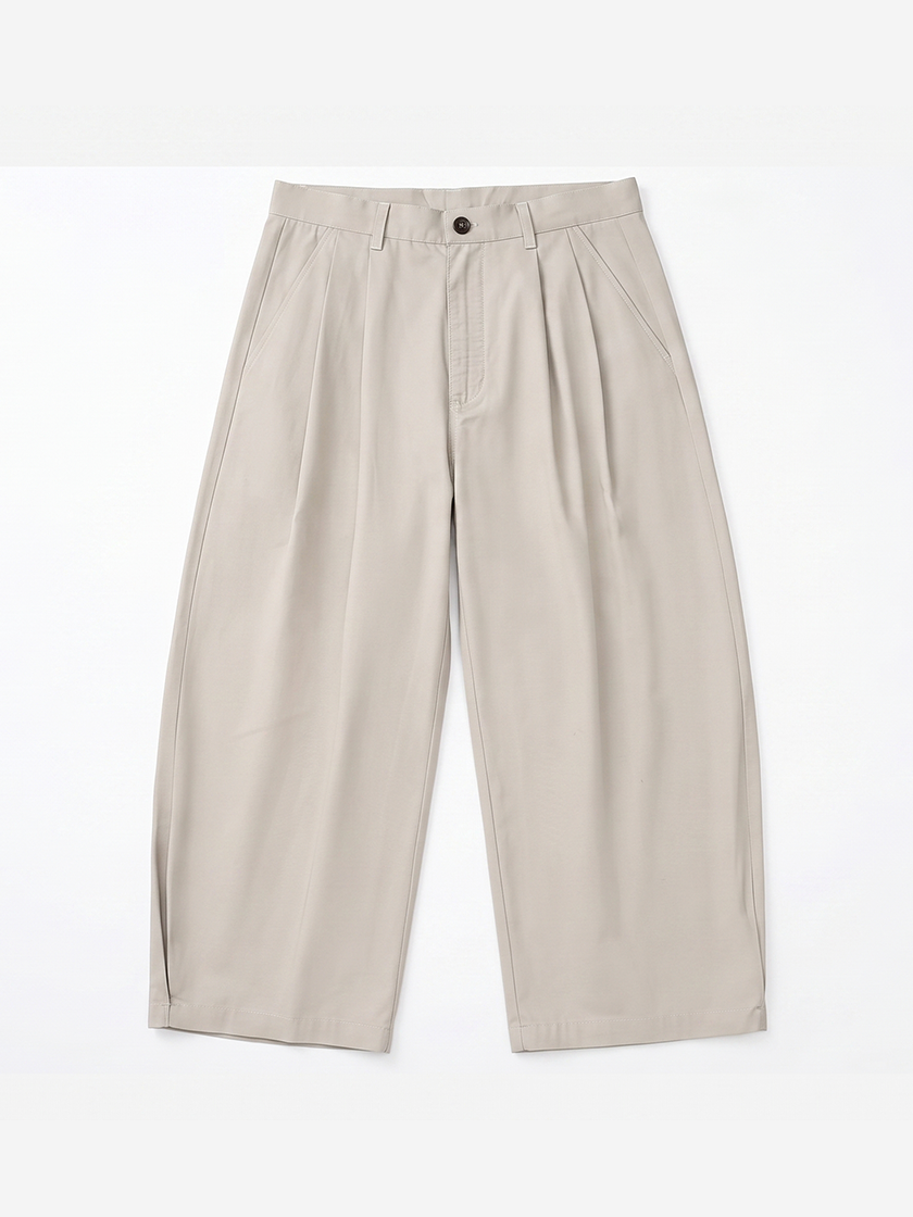 Relaxed Pleated Trousers